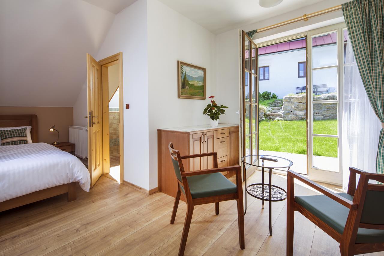 Wellness Hotel Florián České Žleby Stožec Extérieur photo