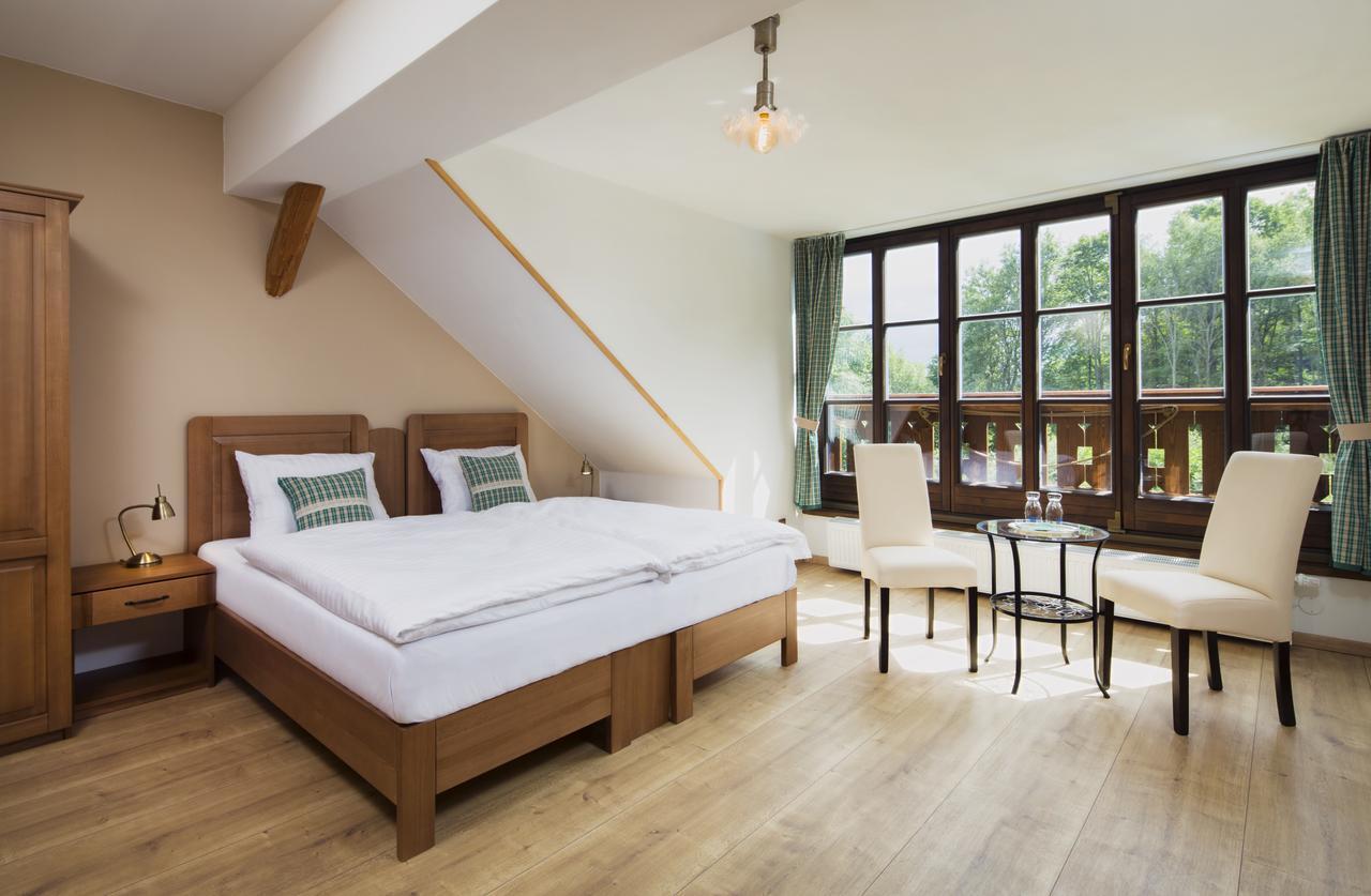 Wellness Hotel Florián České Žleby Stožec Extérieur photo
